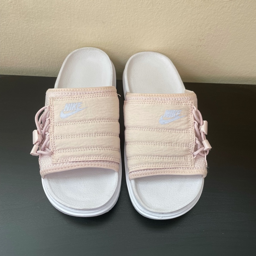 Nike slides, light pink